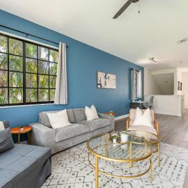 Newly Remodeled Lakefront Oasis