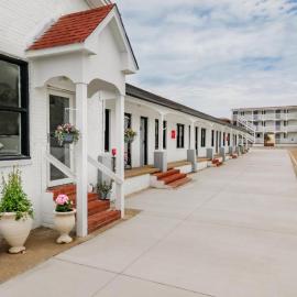 Mia's Boutique Hotel, hotel din Nags Head