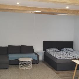 Schönes und offenes Appartement – hotel w mieście Jüchen