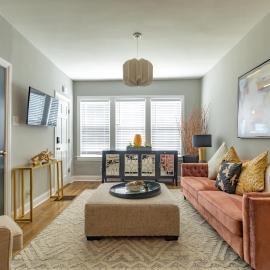 Red Robin Rentals - Wicker Park, Hotel in Chicago