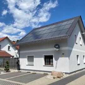 Ferienhaus _GlueckSEEligkeit_，Großkoschen的飯店