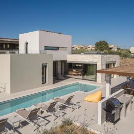 Villa Iocaste - With private pool and EV station