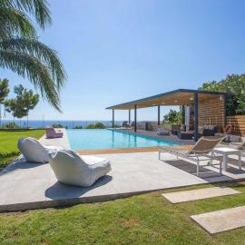 RLM Prime Beach Panoramic Villa, hotel a Kolímbia