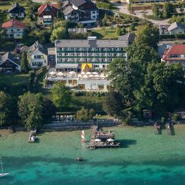 Hotel Attersee, מלון בזיוואלכן