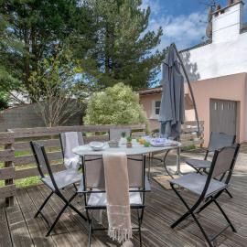 Maison pour 4 avec jardin à 1km de la plage, hotel in La Baule
