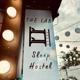 The Lab Sleep Hostel, hotel en Chiang Rai
