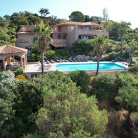 Residence Villa EDEN BLUE Appartements avec vue imprenable sur la Baie de Saint-Cyprien