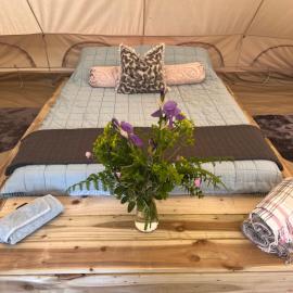 Bluebell Tent at Ballyward Croft, хотел в Ardkeen