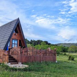 A Pine vikendica u srcu Zapadne Srbije