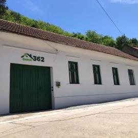 Sasca 362 Ap2, hôtel à Vîrîţi