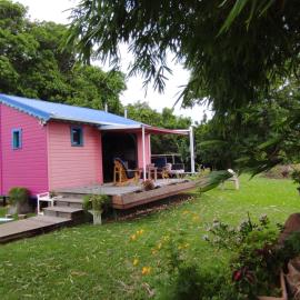 Kaz Toutcouleur, hotel u gradu 'Sainte-Rose'