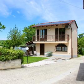 In Casetta, hotel in Monforte dʼAlba