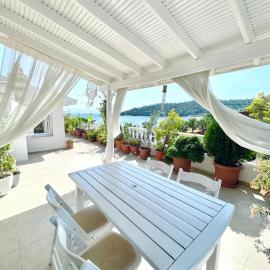 Ozdere Paradise, hotel Özderében