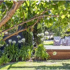 Thunderbird Retreat - Premium Luxury Accommodation, hotel in Port Elliot