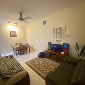 JeeheenMuslimHomestay Melaka with WIFI 5G