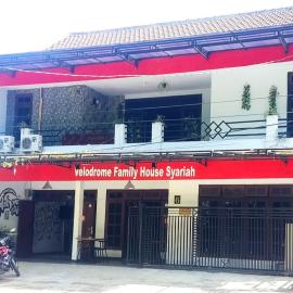 Velodrome Family House Syariah, hotel di Ngadipuro
