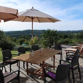Maison La Chapelle Bellevue, hotel in Saint-Solve
