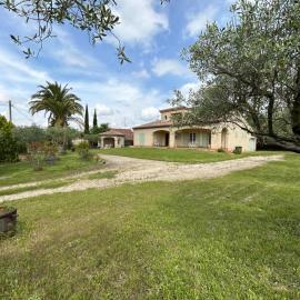 Villa Les Oliviers, Hotel in Orange