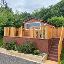 The Beehive -Stunning Views - Hot Tub - Romantic, hotell i Launceston