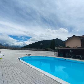 Residence con piscina Iseo Lake, Hotel in Paratico