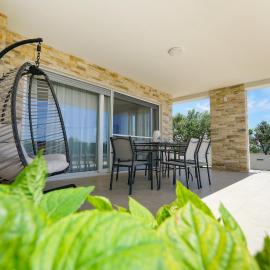 Apartman La mama, hotel in Sukošan