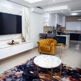 Shobalenku Opulent apartments, готель у місті Мбабане