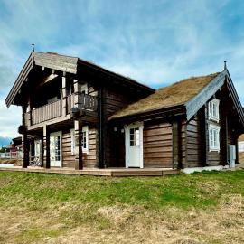 New log cabin with sauna, waxing shed & bench at Sjusjøen