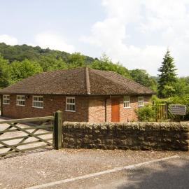 The Stables, hotel di Alton