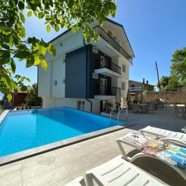 Villa Forest Ohrid, hotel din Peštani