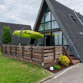Deichhaus Meeresrauschen - Meer Platz für die Familie, Hotel in Fedderwarderdeich