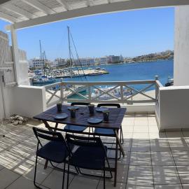 City Centre Tinos Studio with Old Port Sea View & Balcony