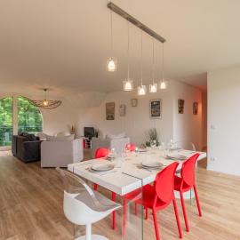 Appart 3 chambres avec parking privé et terrasse