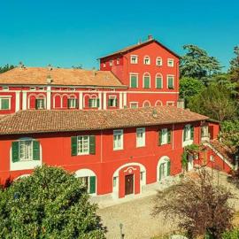 The mansion house Villa Capannina, hotel in Novi Ligure