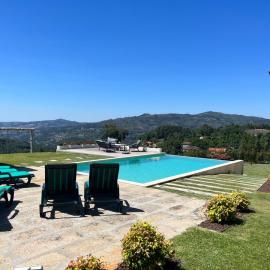 House with saltwater pool - Charming in the Douro Valley