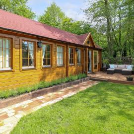 Willow Lodge