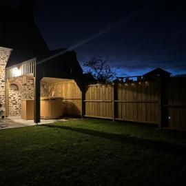 Gîte à 10 min de Dinan avec bain nordique privatif
