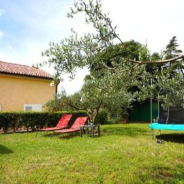 Vila Jolanda – hotel w Puli