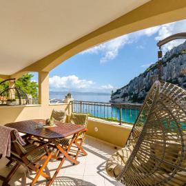 Apartments Apollo, hotell sihtkohas Zastražišće