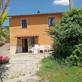 Casa di Barignano, hotel a Pescia