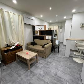 grand studio, hotel di Lunel