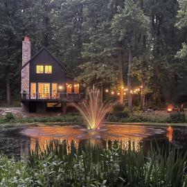 The Roundtop Chalet romantic couples getaway, hotel v destinaci Wrightsville
