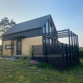 Kaszuby Sominy Domki Na Wczasowej, hotelli kohteessa Sominy
