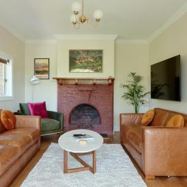 Comfort in Sandy Bay next to the Rivulet