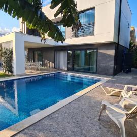 Уютная вилла в Чамьюва, hotel v destinaci Kemer