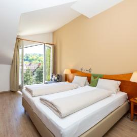 Hotel Stoiser Graz -Parkplatz inbegriffen!, хотел в Грац
