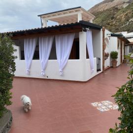Casa Arcada, מלון בוולקאנו
