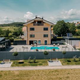 Villa Lamija