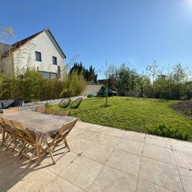 Maison La Belle Vigne avec jardin - Proche Obernai، فندق في Bernardswiller