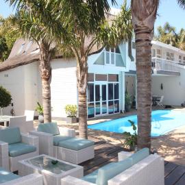 Southern Cross Guesthouse, hotel in Somerset West