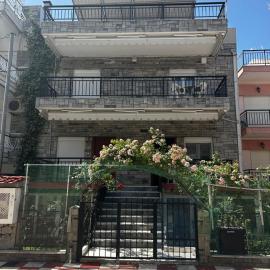 Flogita Family Maisonette Near The Sea